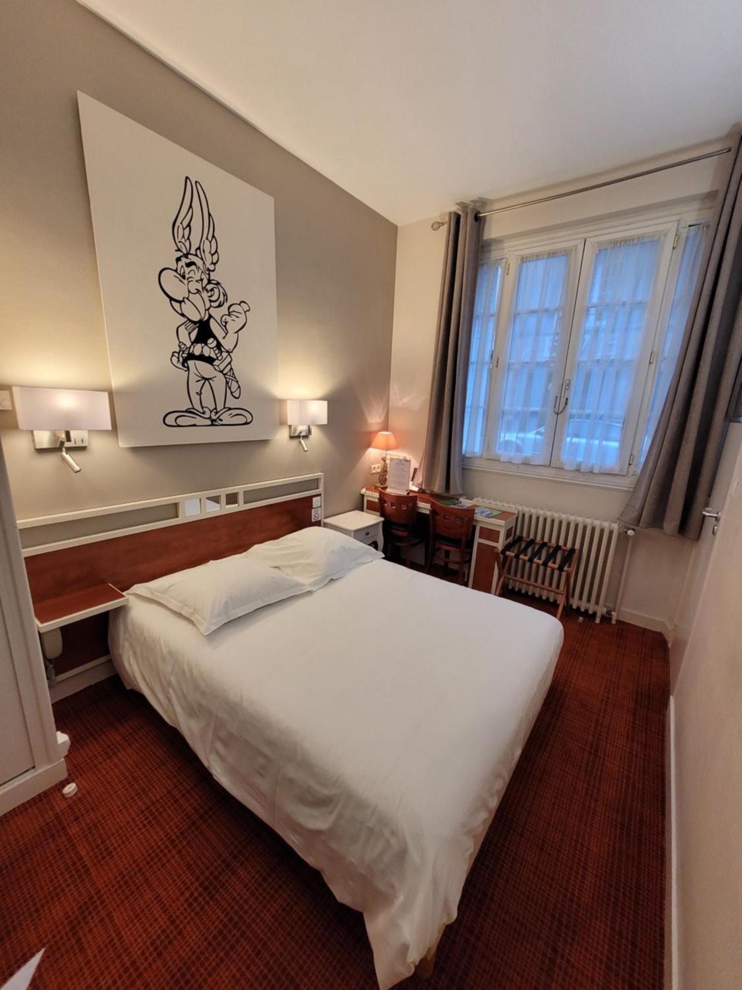 Logis Hotel Restaurant Le Monarque Blois Exterior photo