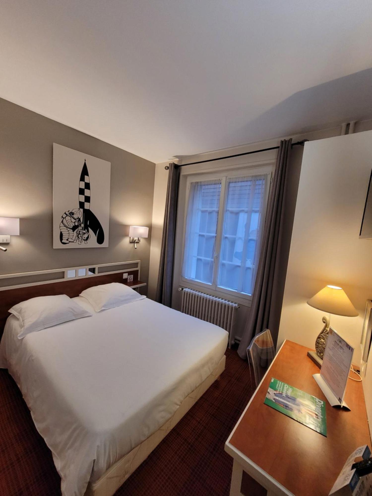 Logis Hotel Restaurant Le Monarque Blois Exterior photo